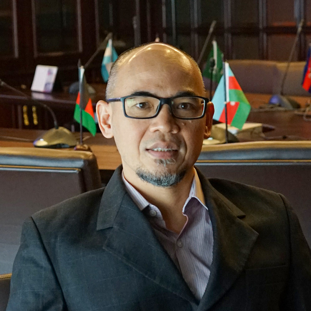 Dr. Muhammad Badaruddin, S.Sos., M.Sc., M.A.